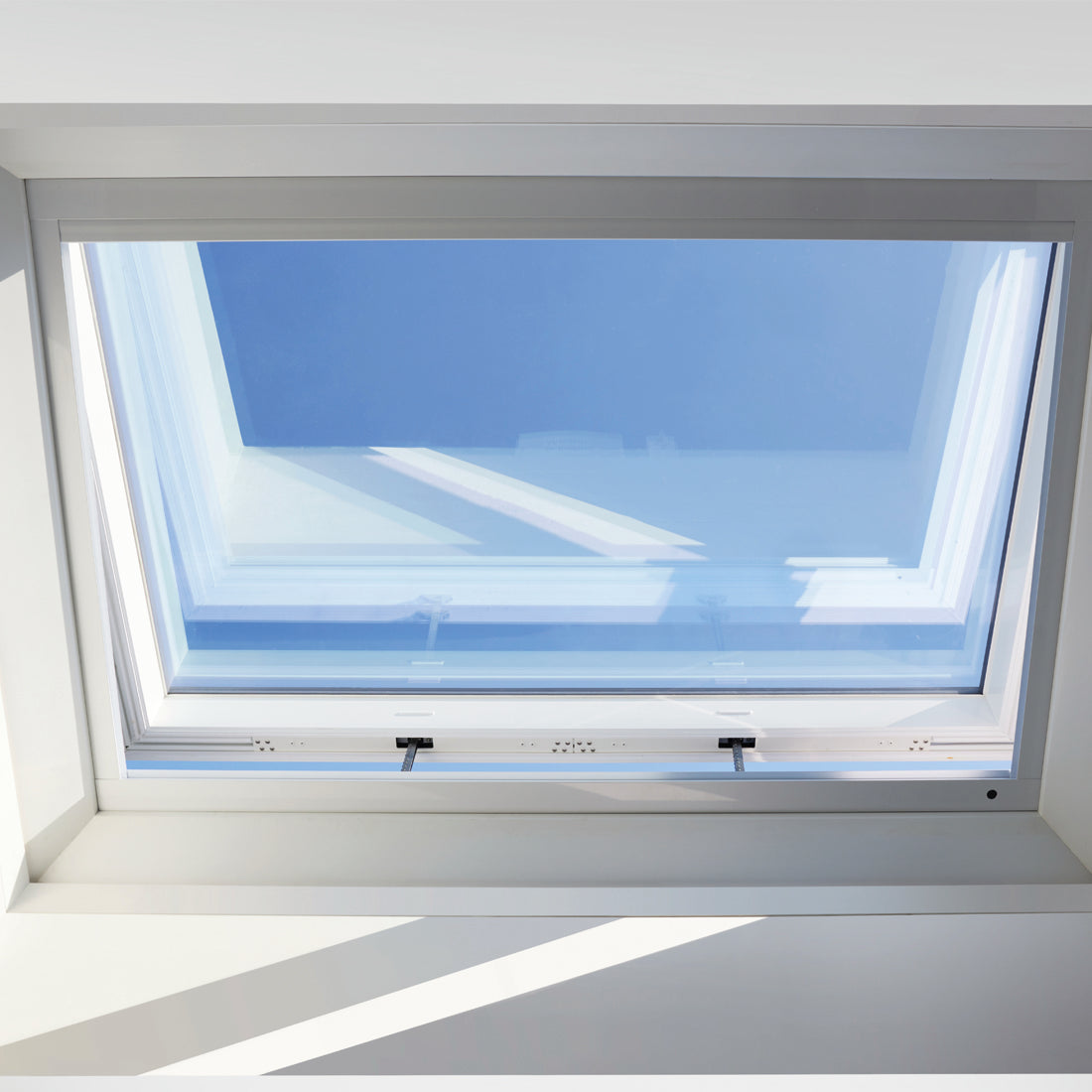 iWindow Flex 2.0 opengaand platdakraam voor renovatie 75x225 cm - Skylux