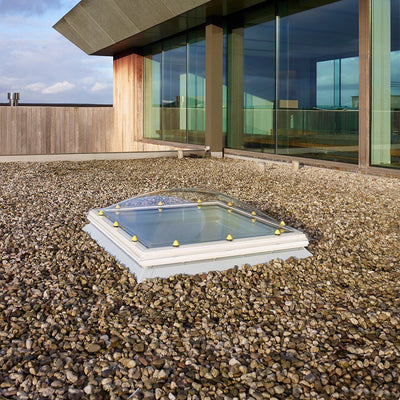 Skylux iDome opening with PVC curb 20/00 EP incl. LED & insect screen 0700 x 0700 mm